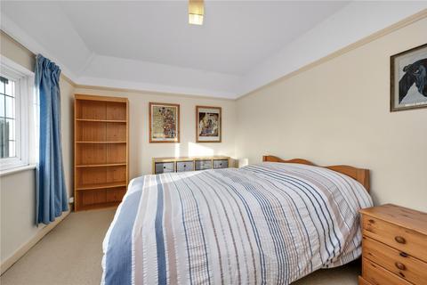 62 Alexandra Road, Epsom, KT17 4BZ