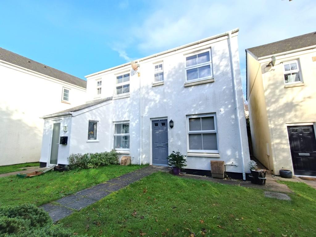 Penryn 2 bed semidetached house to rent £1,195 pcm (£276 pw)