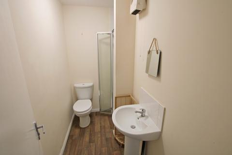 1 bedroom flat to rent, Blackburn Road, Accrington