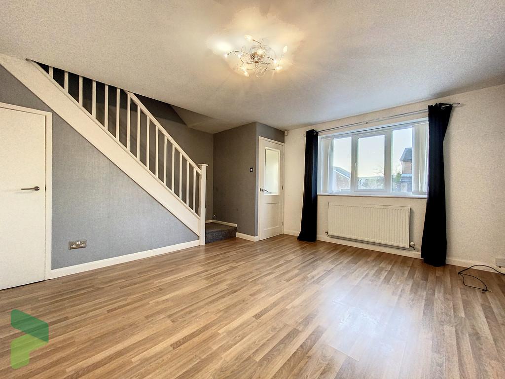 Abbey Place, Darwen 3 bed townhouse to rent £900 pcm (£208 pw)