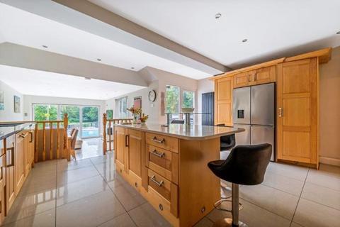 5 bedroom detached house for sale, North Cray Road, Bexley