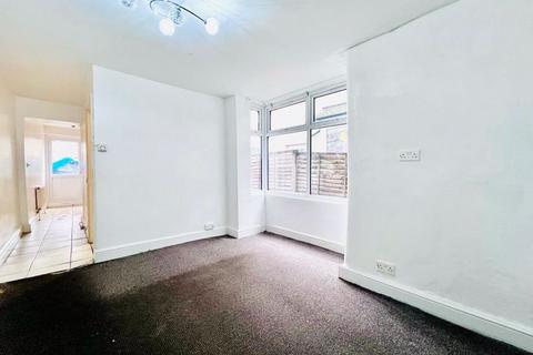 2 bedroom flat for sale, Grange Road, Plaistow E13