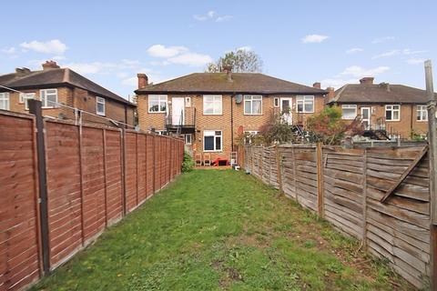 17 Shelley Close, Greenford, UB6 8RT