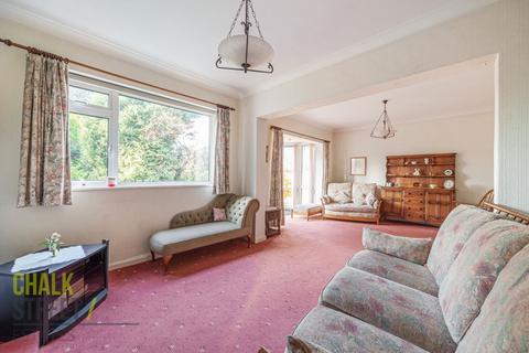 160 Corbets Tey Road, Upminster, RM14 2EJ