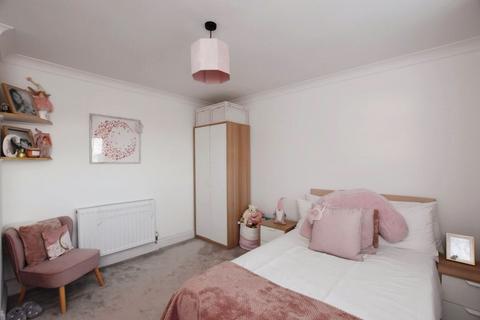 25 Capulet Road, Stratford Sub Castle, Salisbury, SP1 3JY