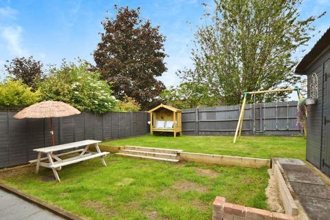 25 Capulet Road, Stratford Sub Castle, Salisbury, SP1 3JY