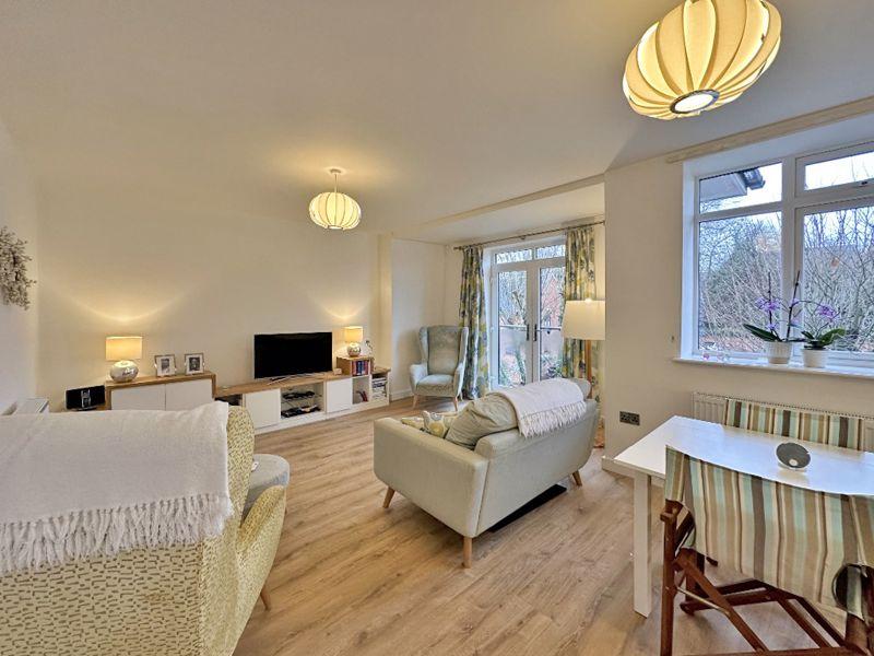 Thorsten House Rees Drive, WOMBOURNE 1 bed apartment for sale £239,950