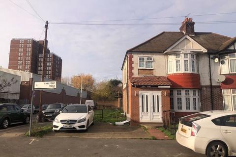 2 Chalfont Road, Hayes, UB3 3BU