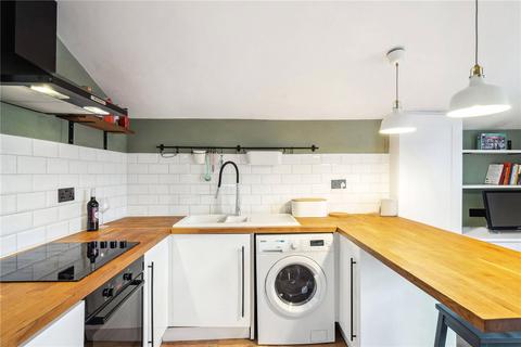 1 bedroom apartment for sale, Kingscourt Road, London, SW16