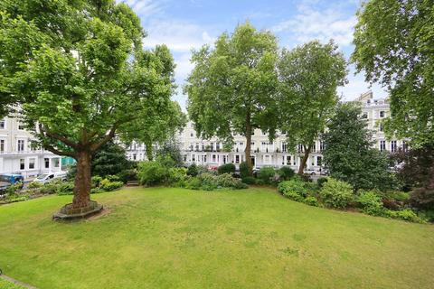 2 bedroom flat for sale, Onslow Gardens, South Kensington SW7