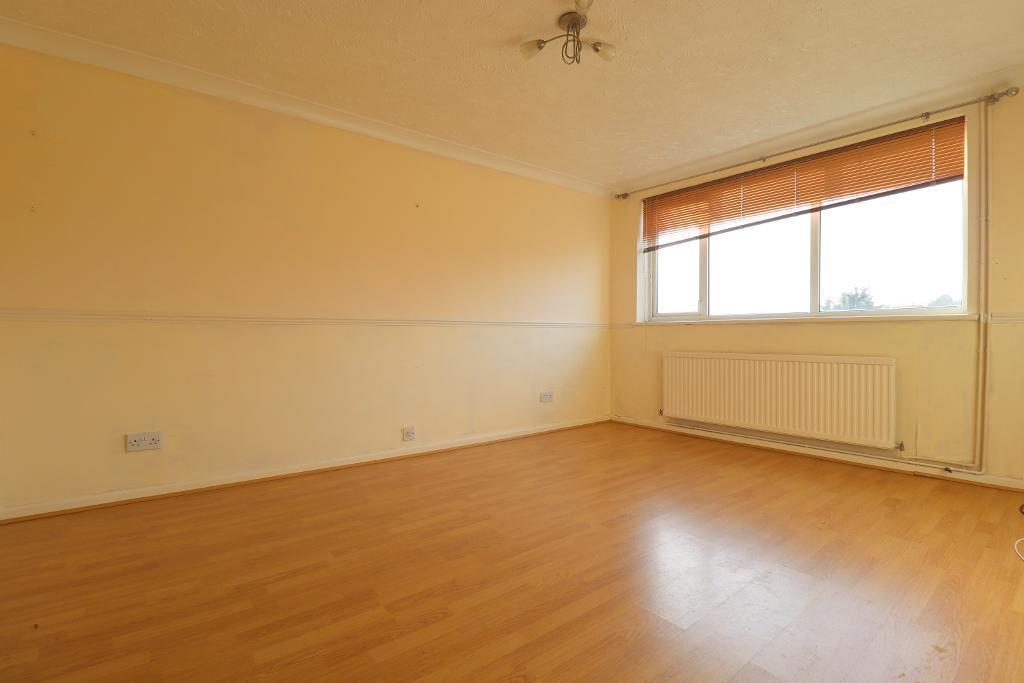 Brendon Avenue, Vauxhall Park, Luton, Bedfordshire, LU2 9LH 2 bed