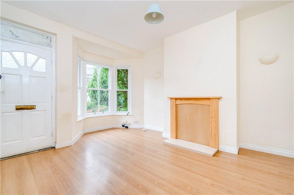 Mayfield Terrace, Harrogate, HG1 2 bed terraced house for sale £185,000