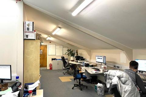 Storage to rent, Unit 2, Hornbuckle Farm, Drift Road, Hawthorne Hill, Maidenhead