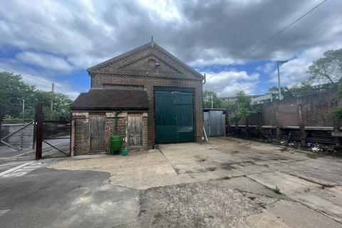 Industrial unit to rent, Station Road, Burgess Hill RH15