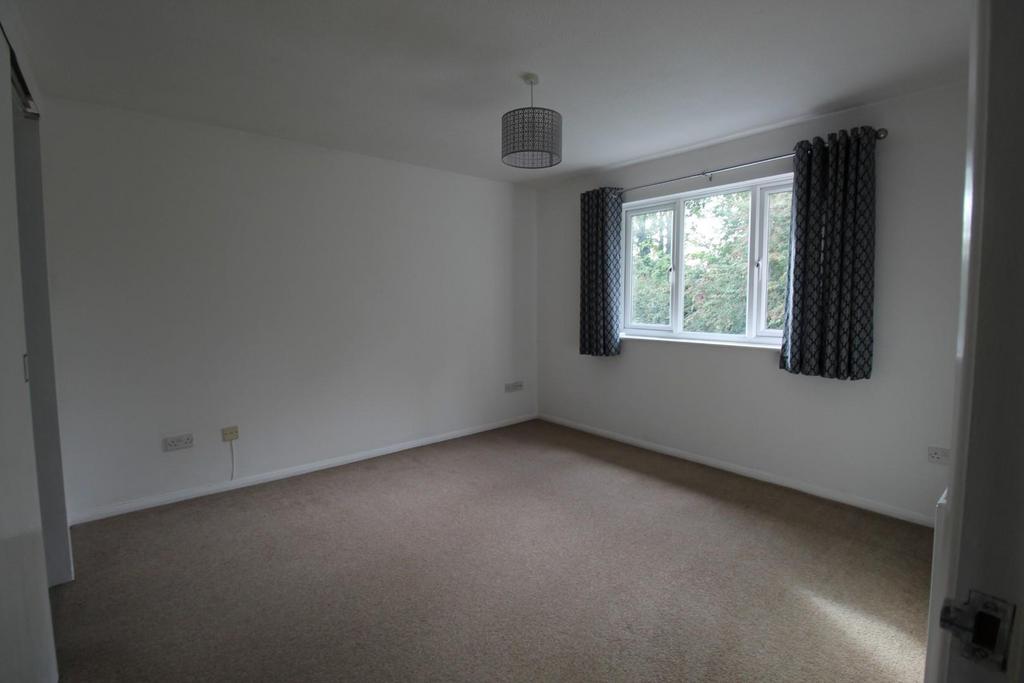 Coachmans Lane, Baldock 1 bed £850 pcm (£196 pw)