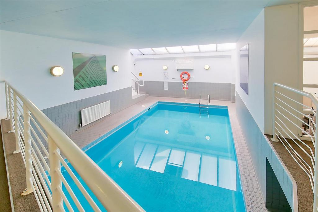 Park South, swimming pool, Eden Harper Battersea