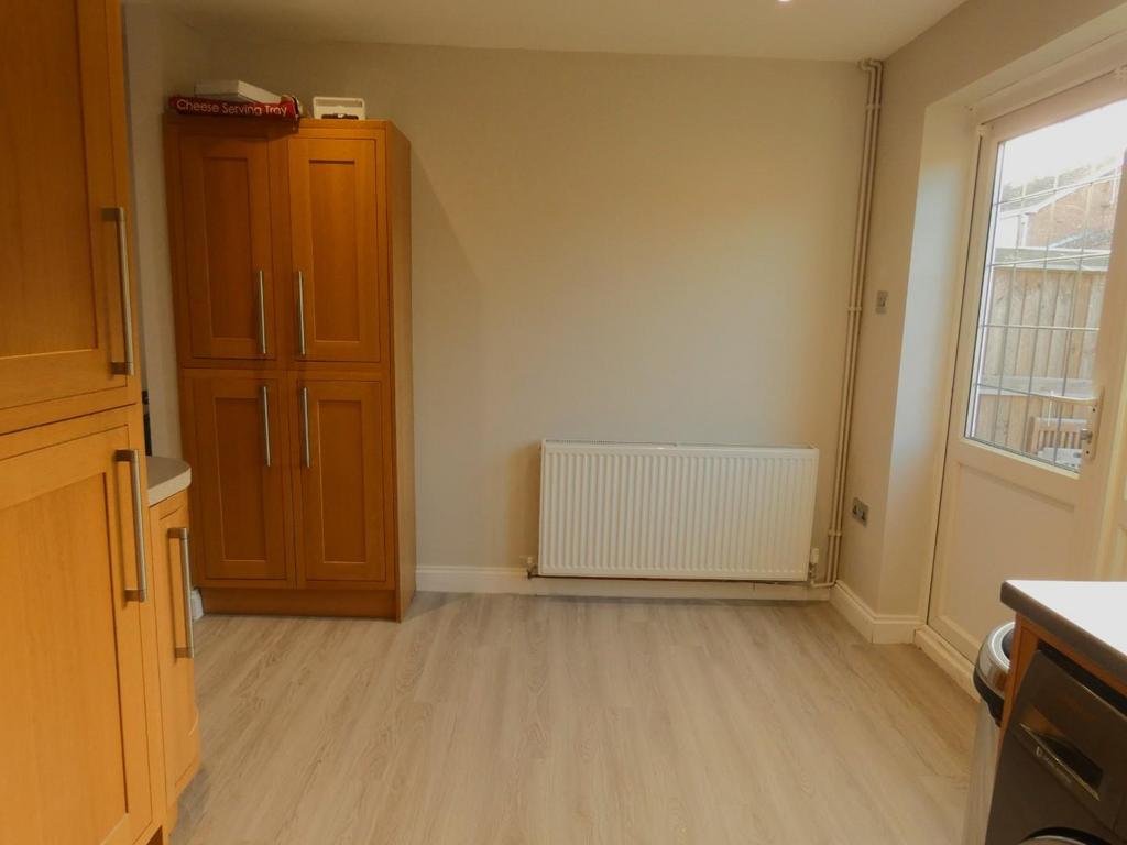 Shirley Close, Gravesend, DA12 2 bed detached house £1,500 pcm (£346 pw)