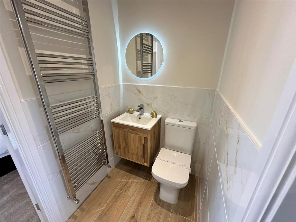 Jack &amp; Jill En-suite