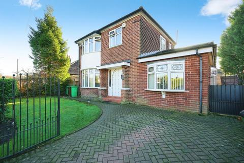 4 bedroom detached house for sale, Redburn Road, Manchester, M23 1AH