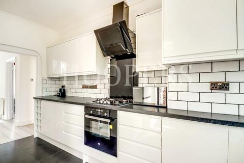 3 bedroom semi-detached house for sale, Gladstone Park Gardens, London, NW2