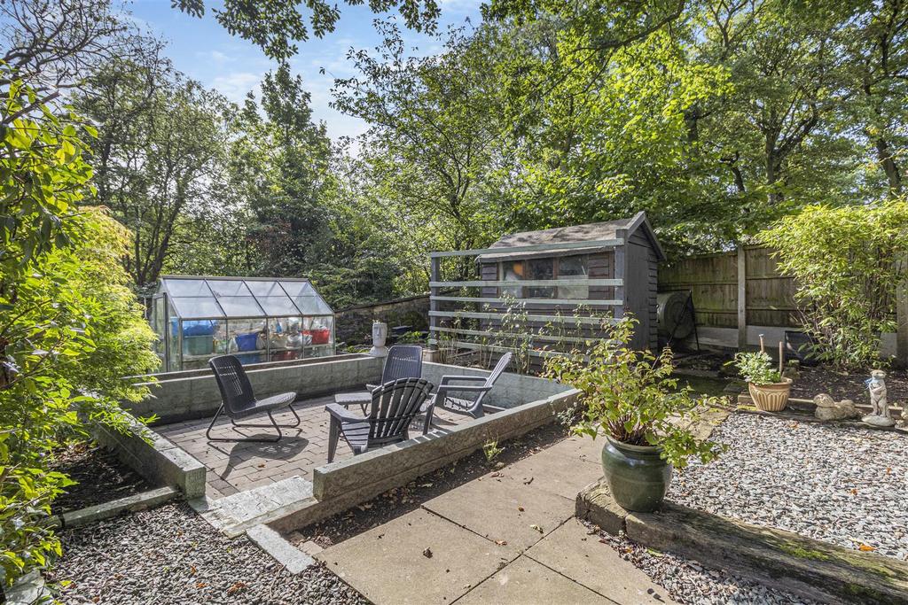 8571924-exterior21.jpg