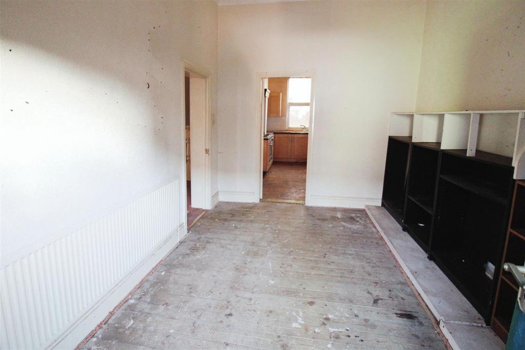 Morrill Street, Hull 4 bed end of terrace house for sale £45,000
