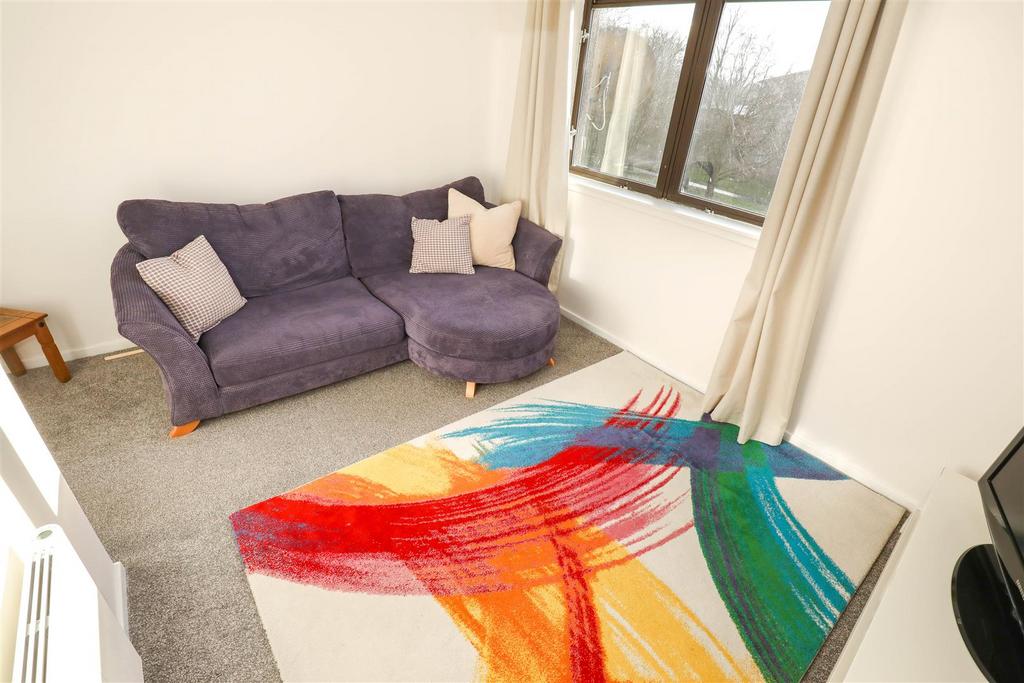 Balbirnie Road, Glenrothes 1 bed flat £46,995