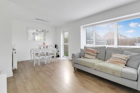 152 Parsonage Leys, Harlow, CM20 3PJ