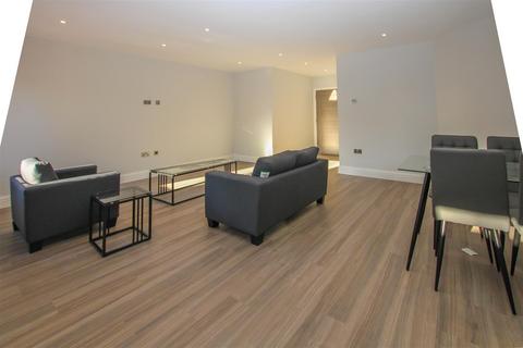 1 bedroom apartment for sale, St. Marys Lane, Upminster