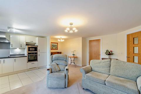 1 bedroom apartment for sale - Devonshire Grange, Devonshire Avenue, Roundhay, Leeds, LS8 1AN