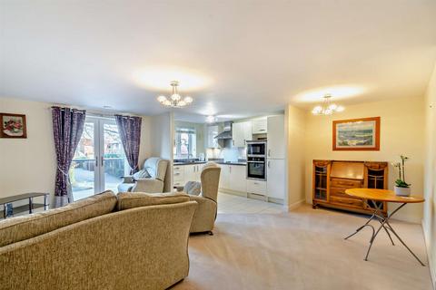 1 bedroom apartment for sale - Devonshire Grange, Devonshire Avenue, Roundhay, Leeds, LS8 1AN