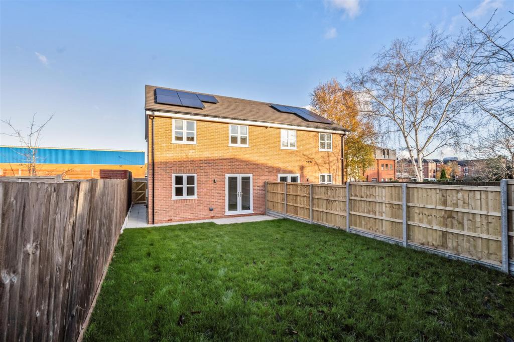 36 Olton Court Road-11 lo.jpg