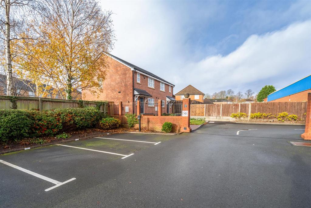 36 Olton Court External-2 lo.jpg