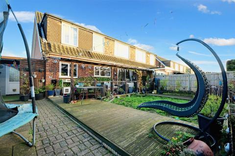 5 bedroom semi-detached house for sale, Repton Road, Sawley