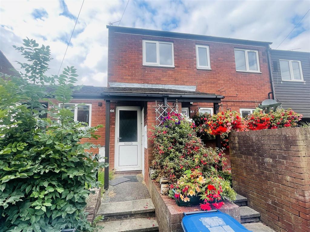 Banky Meadow, Burbage, Hinckley 2 bed apartment £700 pcm (£162 pw)