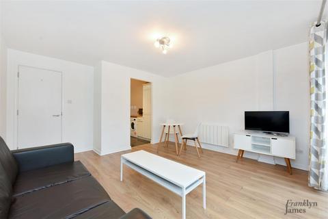 Flat 5, Rogers Court, 5 Premiere Place, London, E14 8SF