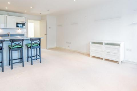 2 bedroom flat to rent, N7