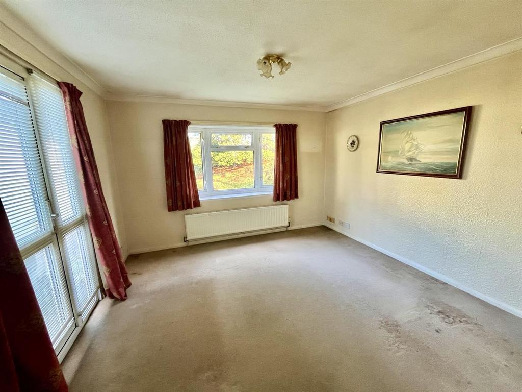 Elland Hall Caravan Site, Elland 1 bed park home for sale £65,000