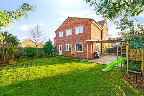 4 bedroom semi-detached house for sale, Mill Garth, Hemingbrough, Selby