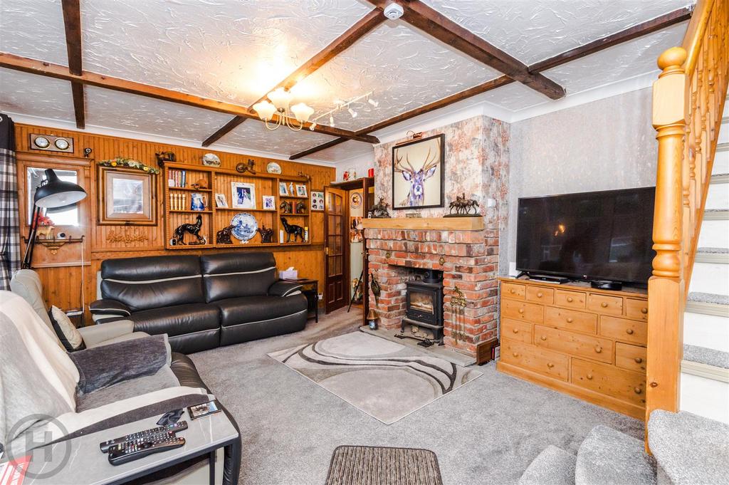 Timperley Lane, Leigh 3 bed semidetached house for sale £230,000