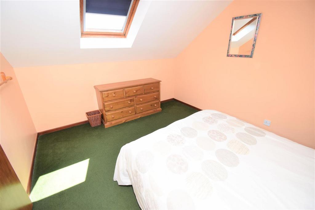 Bedroom six (2).jpg