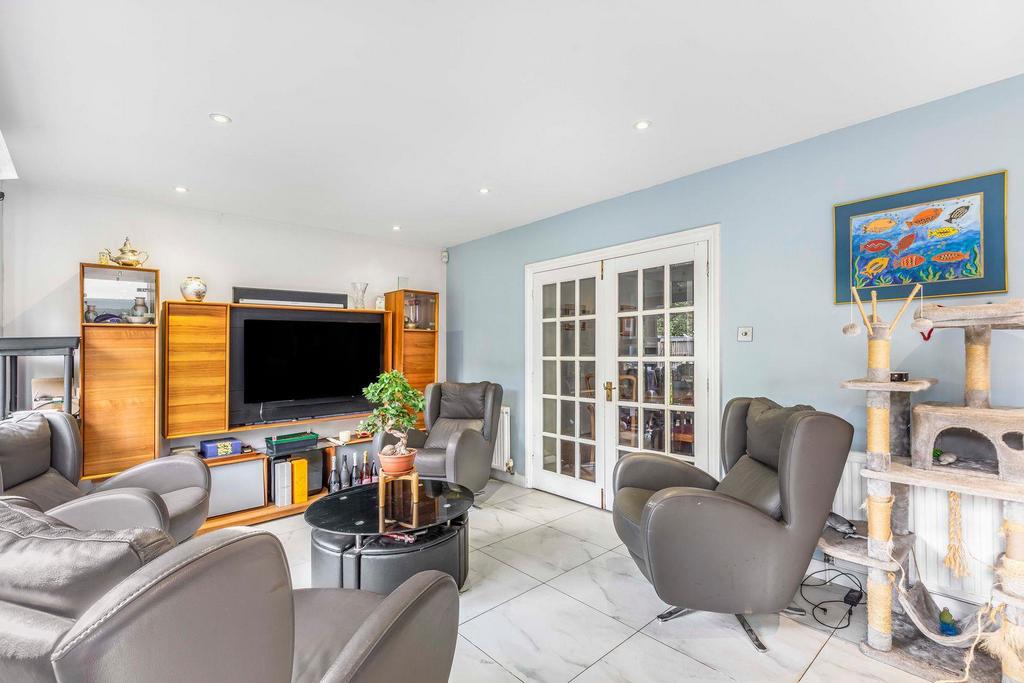 131 Cottenham Park Road-23.jpg