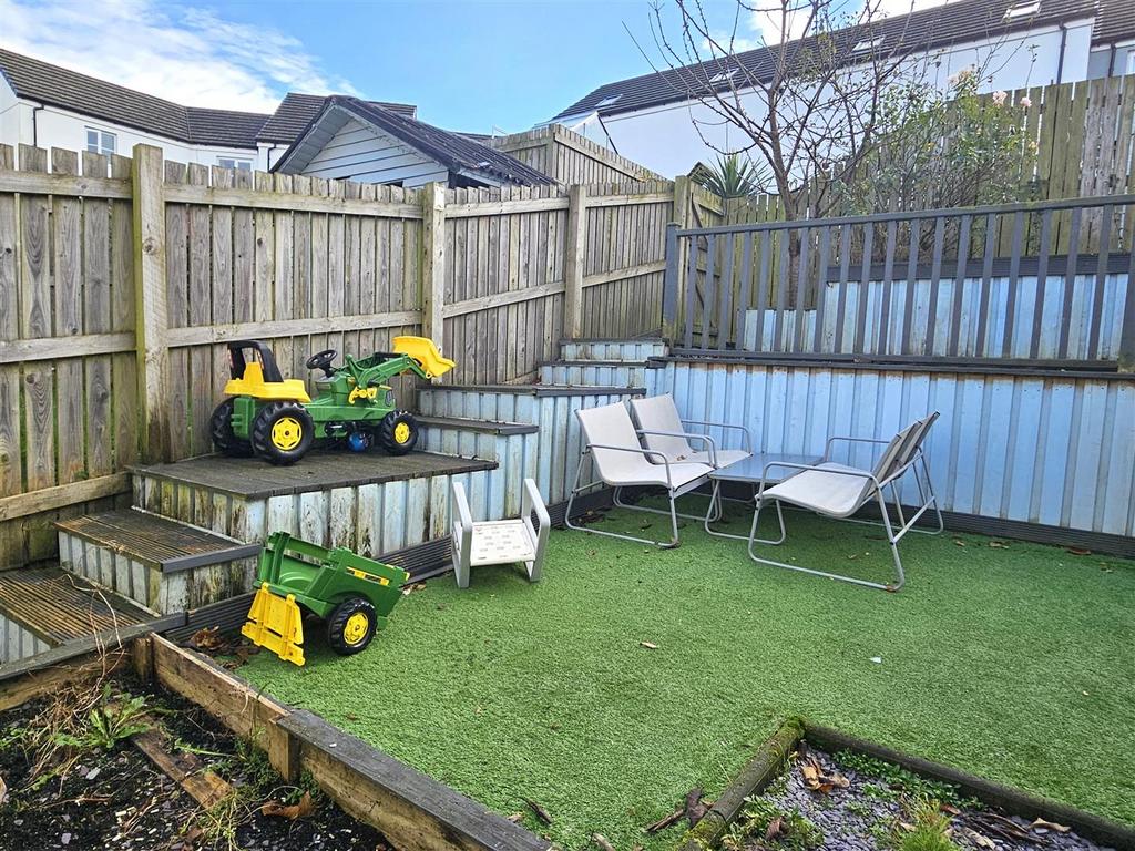 Garden (2).jpg