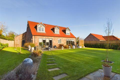 3 bedroom detached house for sale, Willbrook Close, Cranswick, Cranswick, Driffield