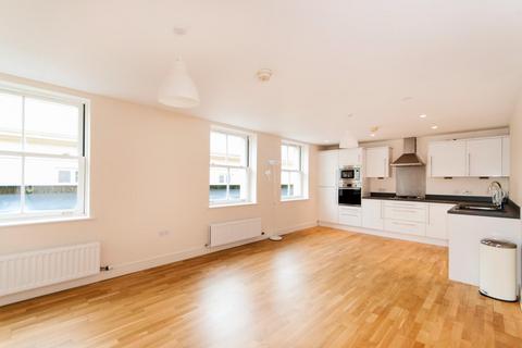 2 bedroom flat to rent - 1 New Marchants Passage, Bath BA1