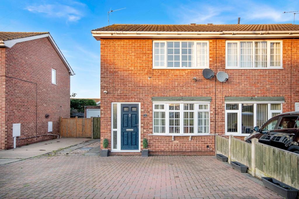 Westfield Close, Tickhill, Doncaster 2 bed semidetached house for sale