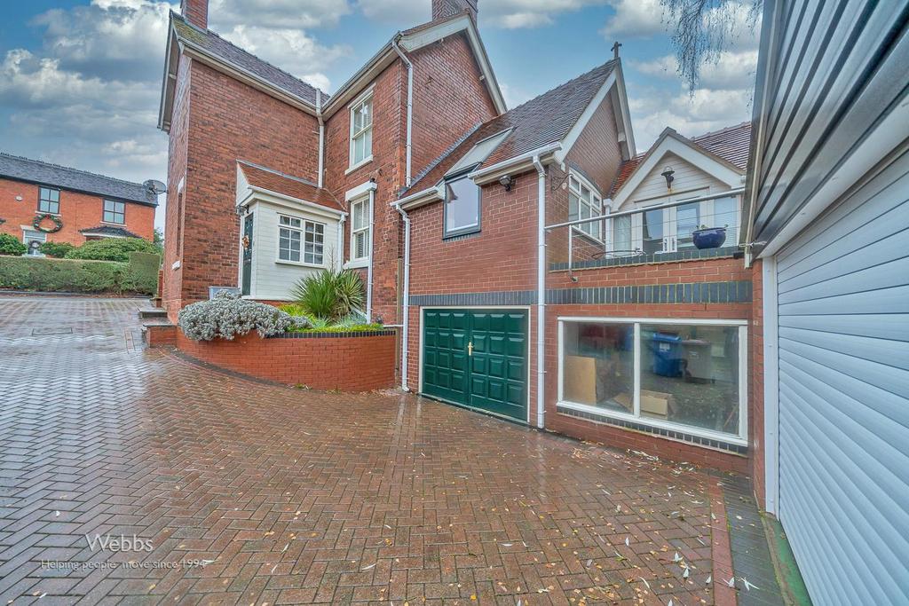 Station Road, Hednesford, Cannock WS12 3 bed detached house for sale