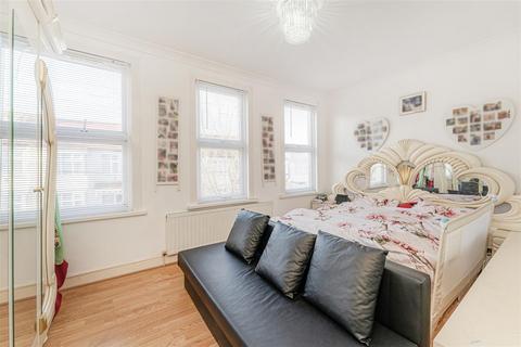 6 bedroom terraced house for sale - Clifford Road, London