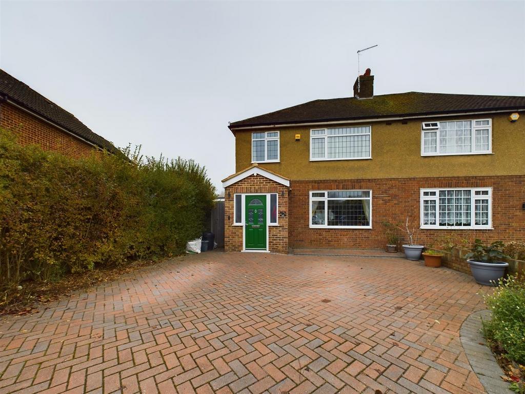 Torcross Road, Ruislip HA4 3 bed semidetached house for sale £659,950