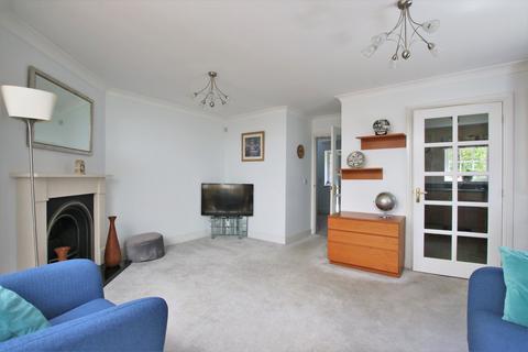 2 bedroom retirement property for sale, Harding Place, Wokingham, RG40